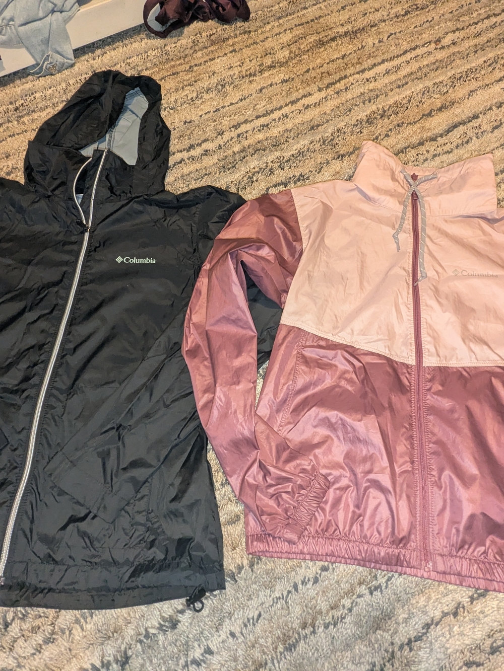 Columbia Black and Dusty Rose Two-Tone Women's Rain Jacket